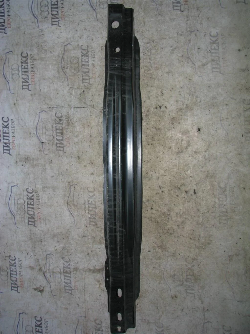 усилитель заднего бампера Audi A4 (B8) 2007-2015 - R