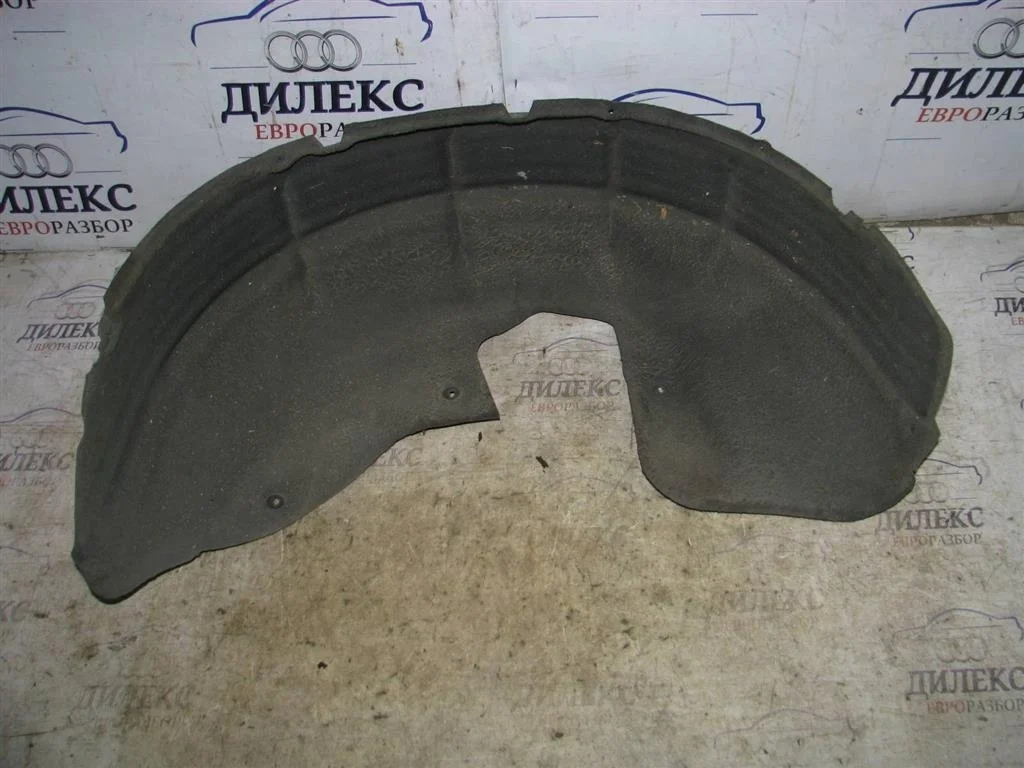 подкрылок Volvo XC90 2002 > L R