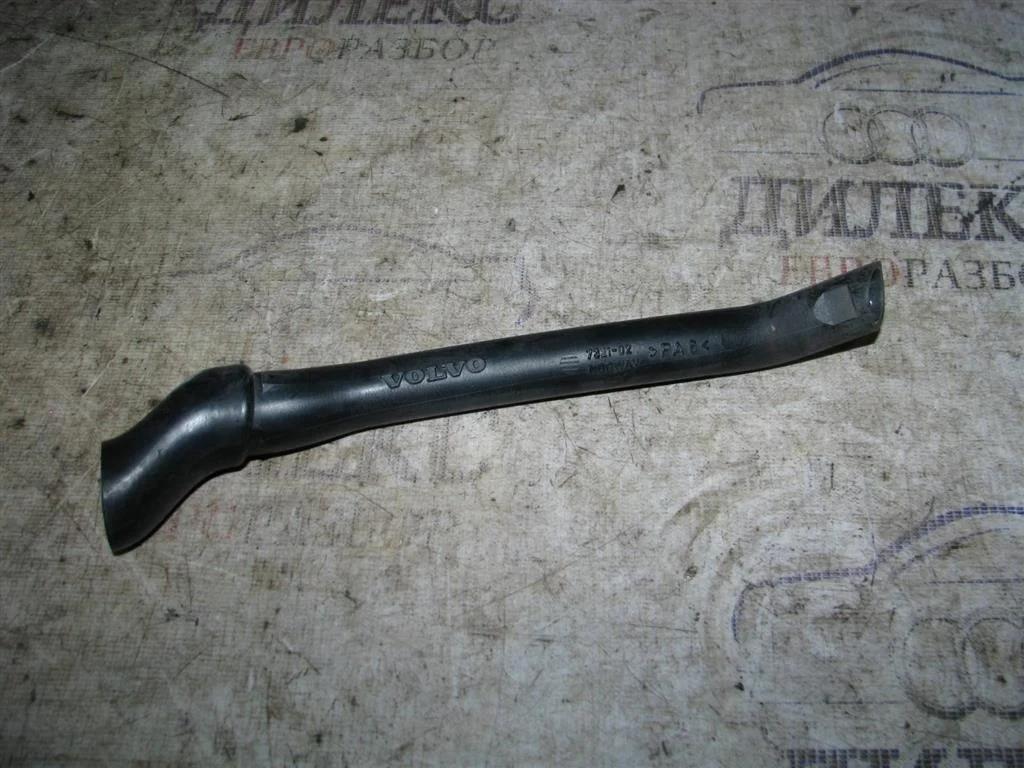 воздуховод Volvo XC90 2002 > - -