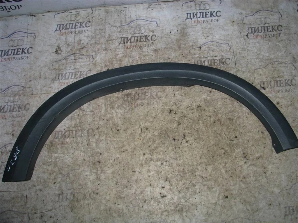 накладка заднего крыла Volvo XC90 2002 > R R