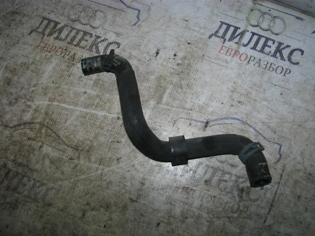 шланг системы охлаждения VW Golf VII 2012 - -