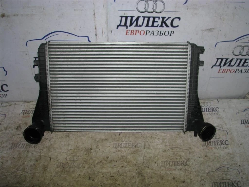 интеркулер VW Tiguan 2007-2011 - -