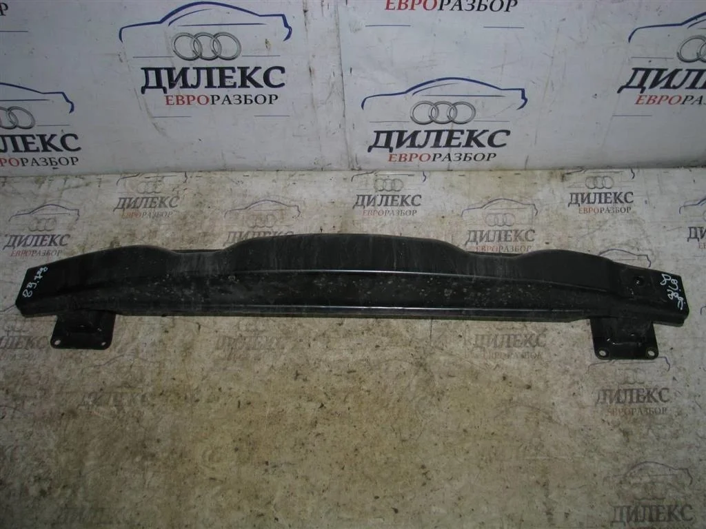 усилитель заднего бампера VW Tiguan 2007-2011 - R