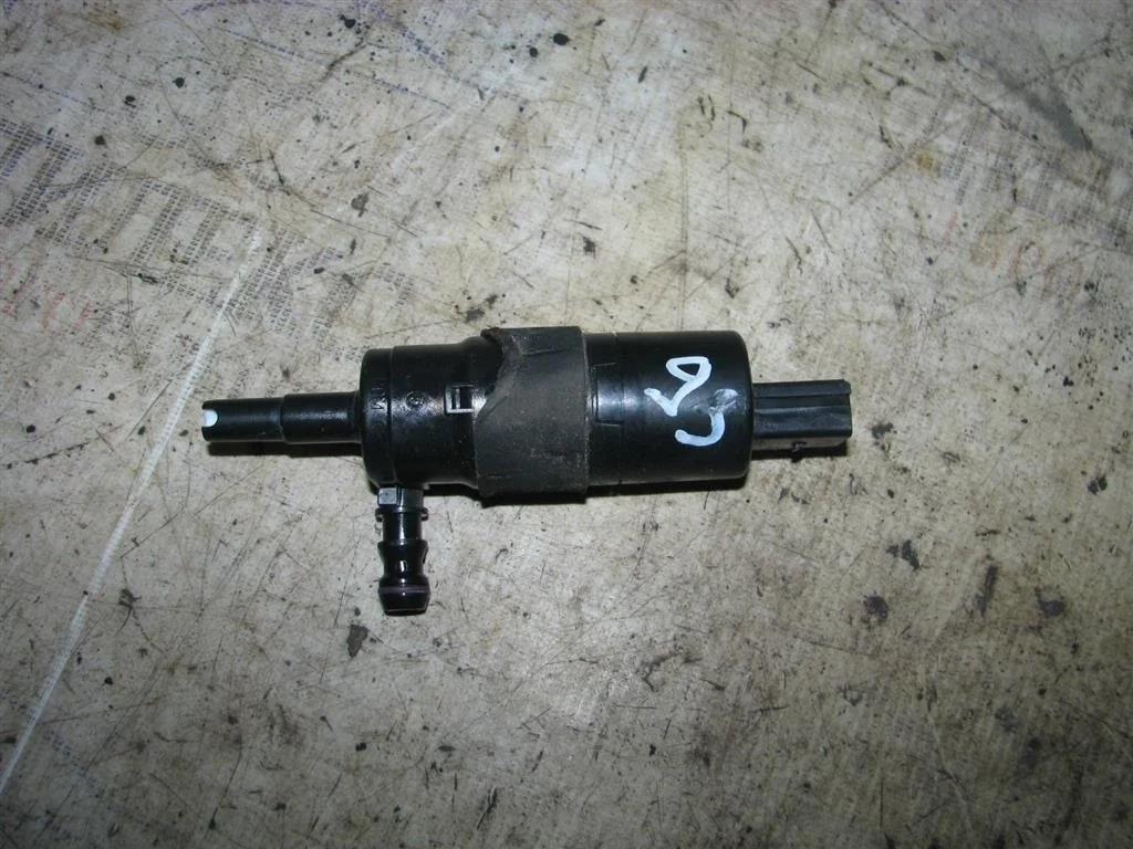 насос омывателя фар Audi A4 [B8] Allroad 2009-2016 - -