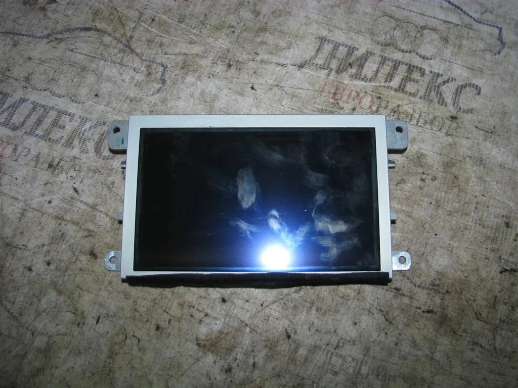 дисплей информационный Audi A4 [B8] Allroad 2009-2016 - -