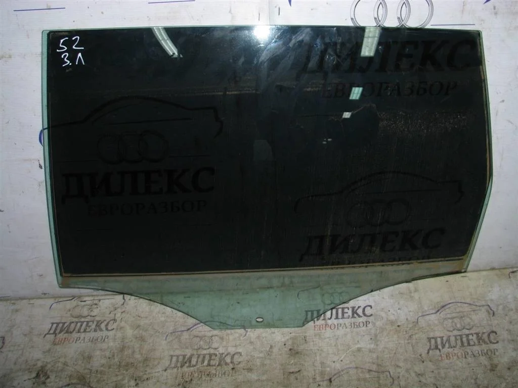 стекло двери VW Passat (B6) 2005-2010 L R