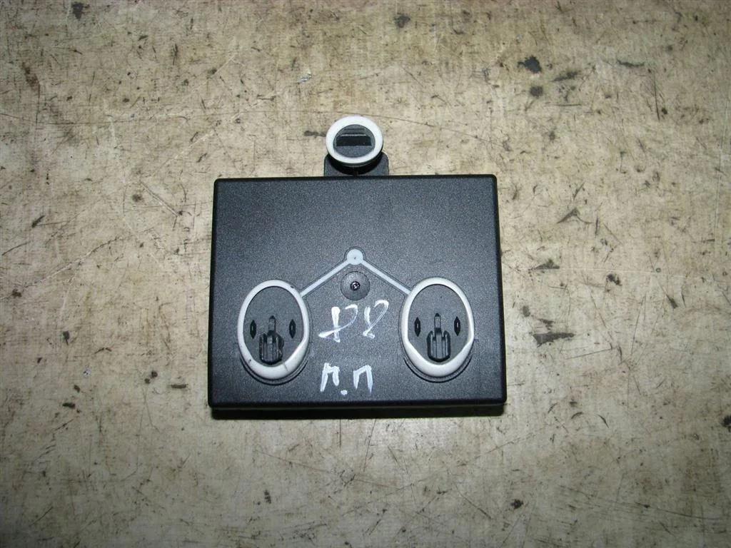 блок комфорта Audi Q5 - -