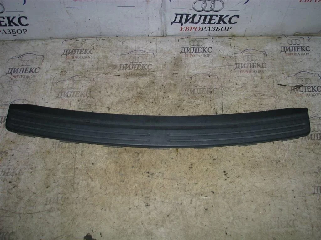 накладка заднего бампера Land Rover Freelander 2 2007> - R