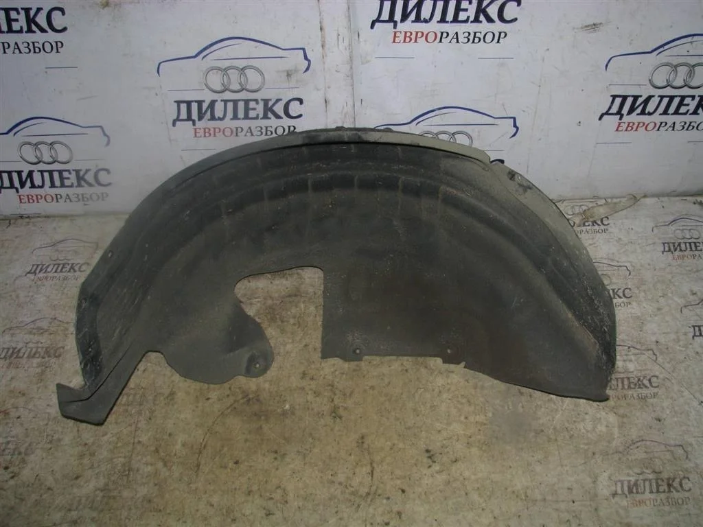 подкрылок Volvo V60 2011-2018 L R