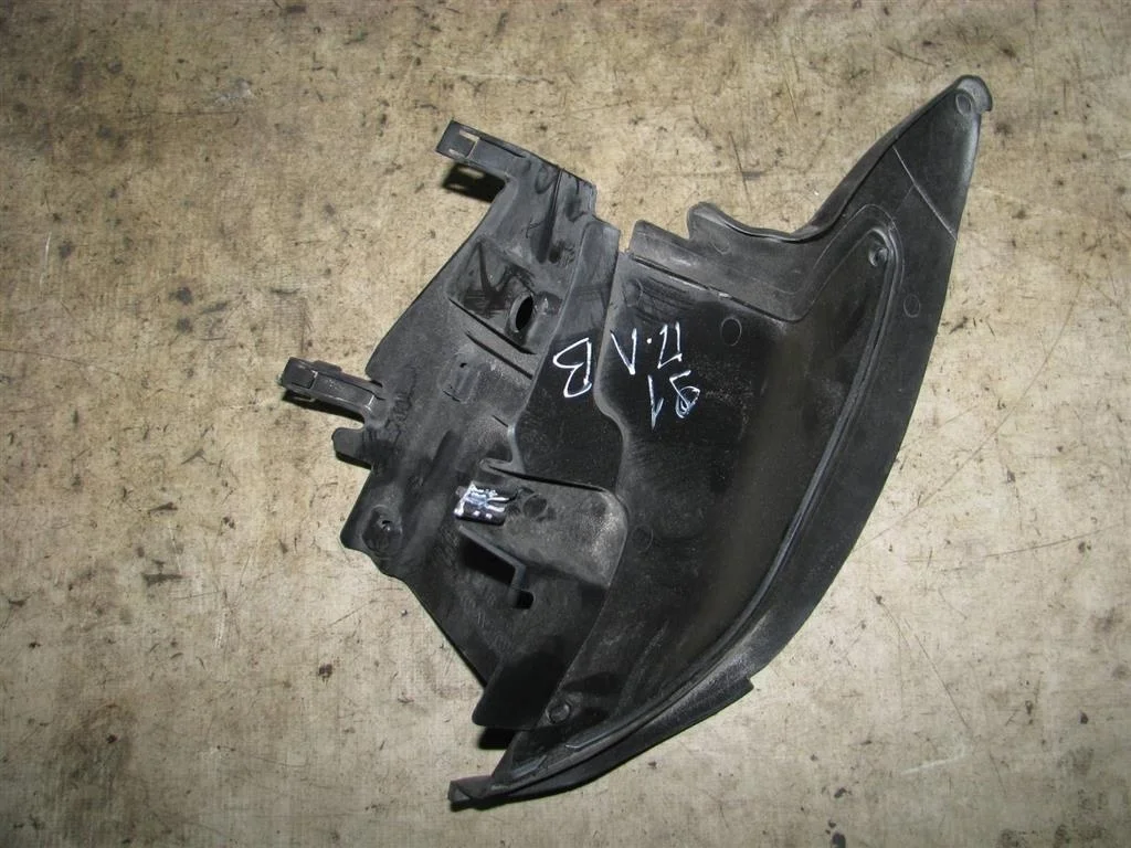 воздуховод Volvo V60 2011-2018 - -