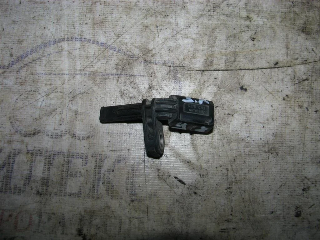 датчик abs VW Tiguan 2007-2011 L -