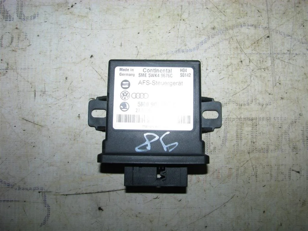 блок управления системы адаптивного освещения VW Tiguan 2007-2011 - -