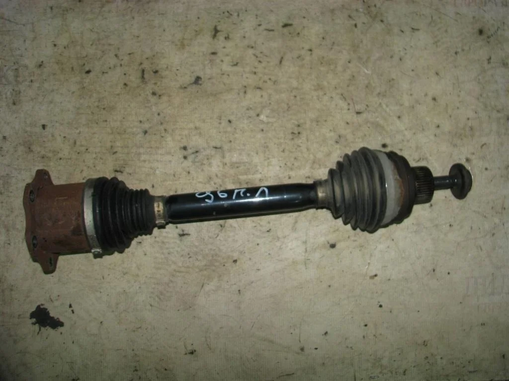 полуось Audi A4 (B8) 2007-2015 - F