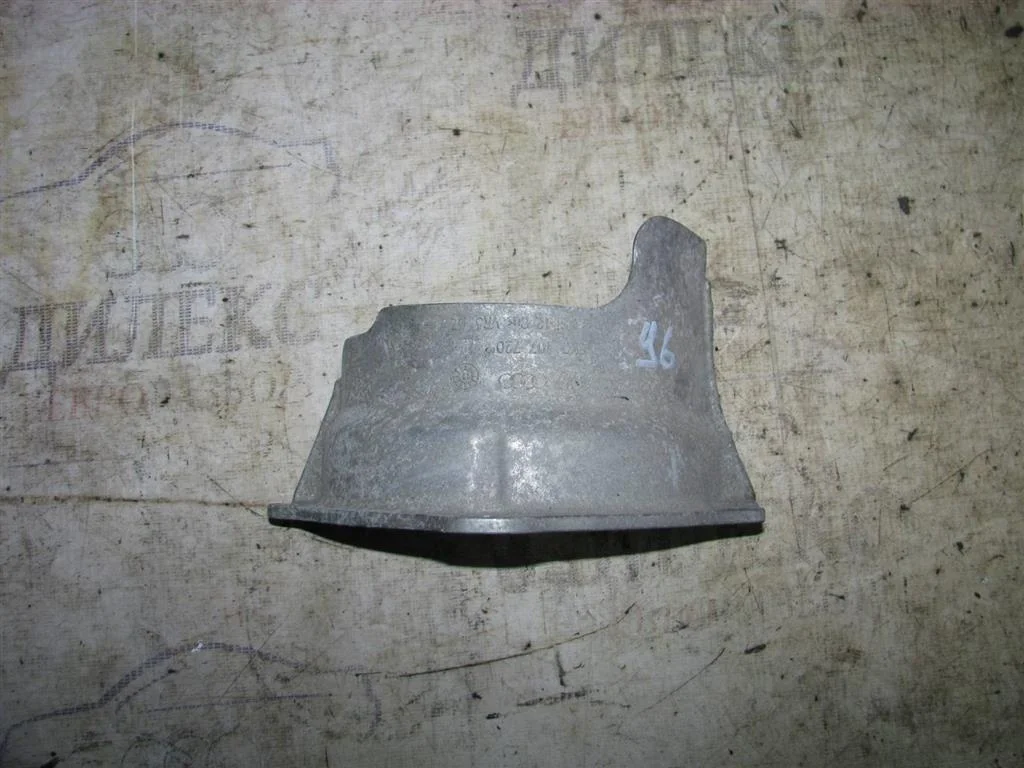 пыльник (п.п.к.) Audi A4 (B8) 2007-2015 - -