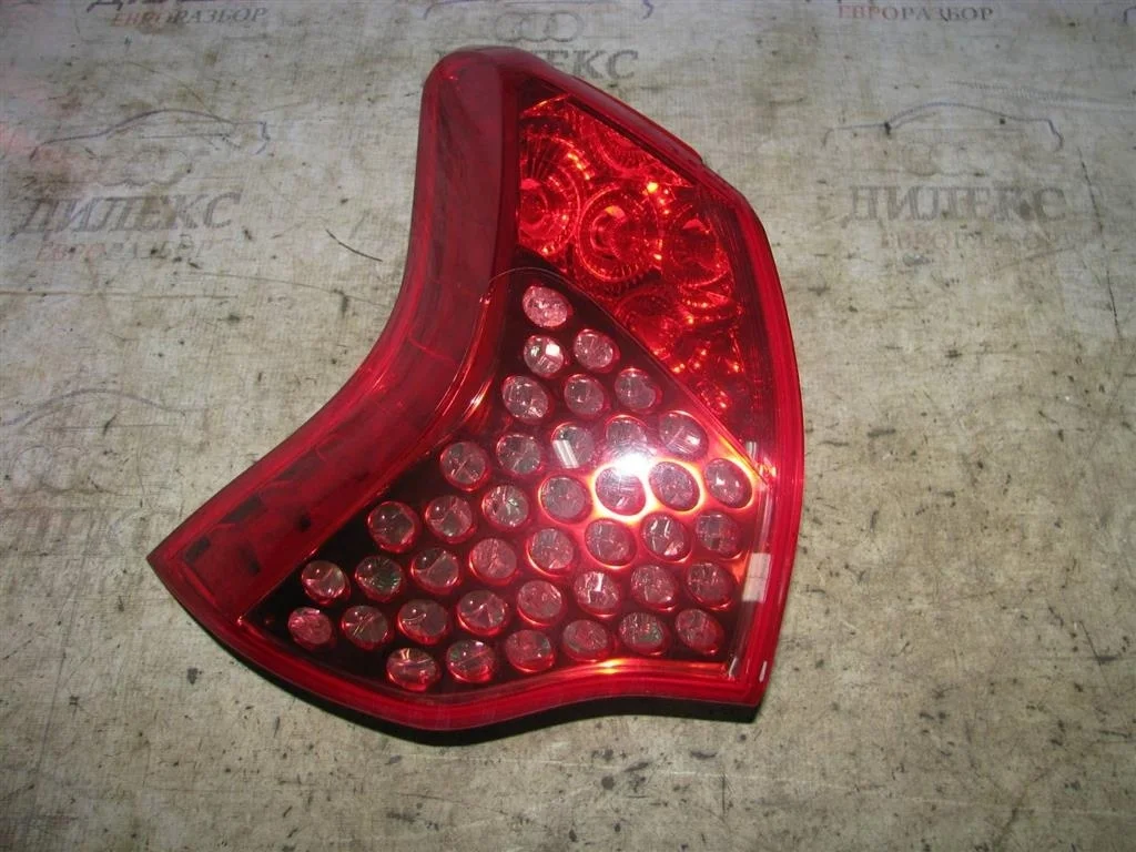 фонарь наружный Peugeot 3008 2010-2016 L R