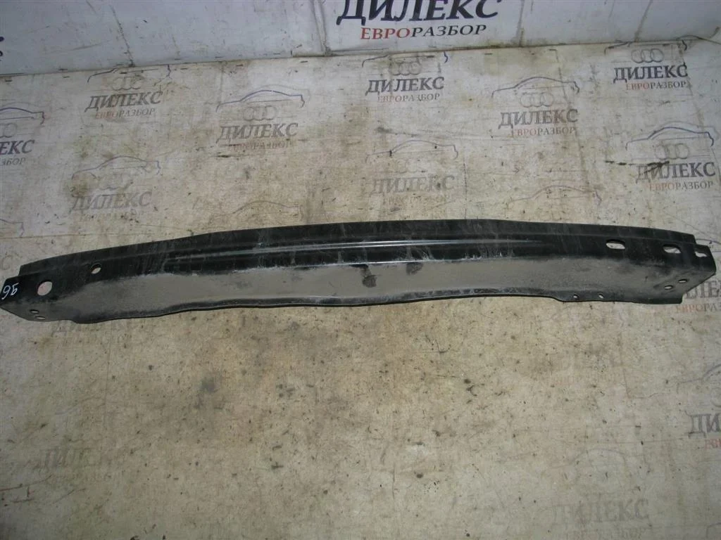 усилитель заднего бампера Audi A4 (B8) 2007-2015 - R