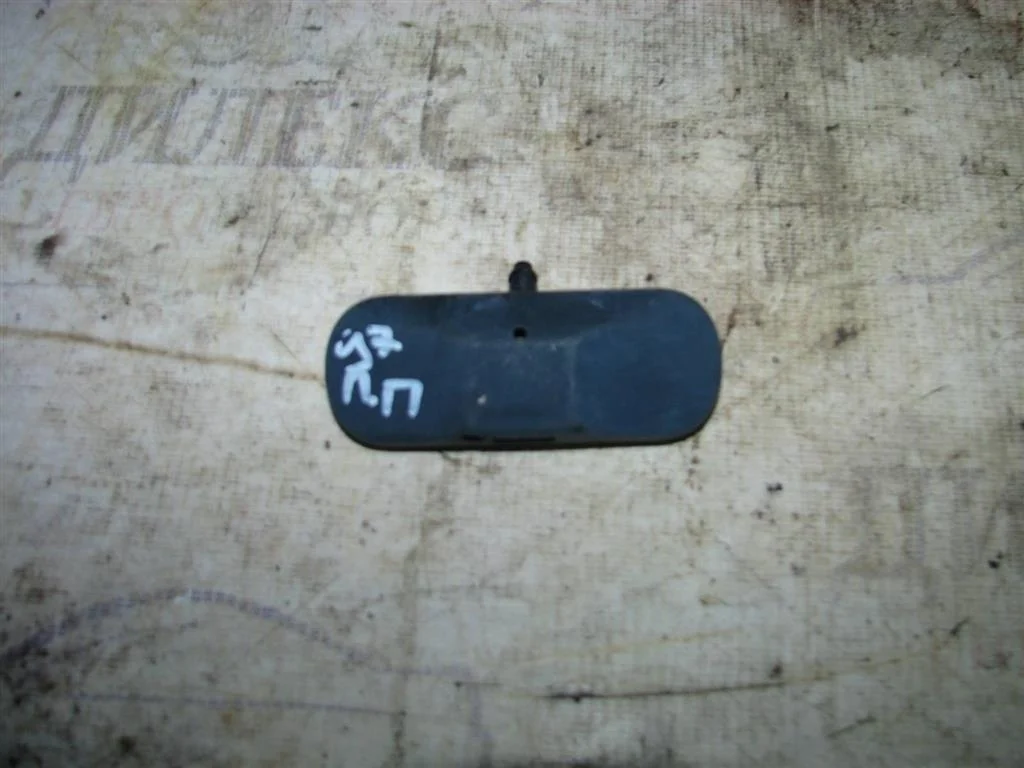 форсунка омывателя лобового стекла VW Tiguan 2007-2011 - -