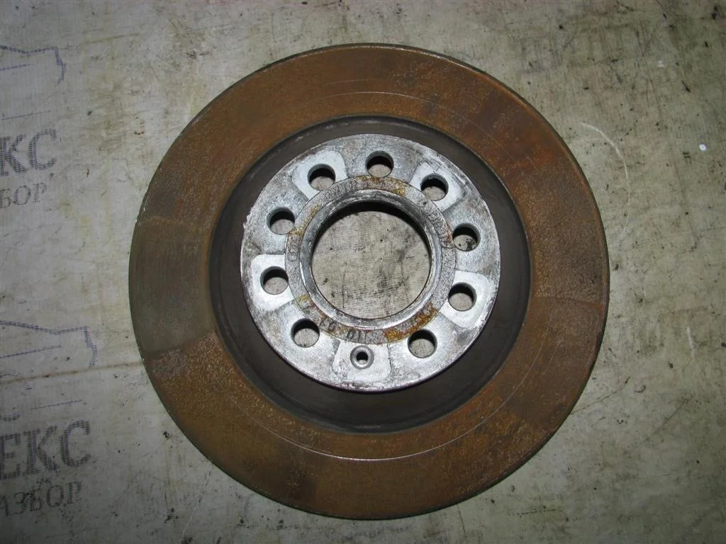 диск тормозной Audi A6 (C6 4F) 2004-2011 - R