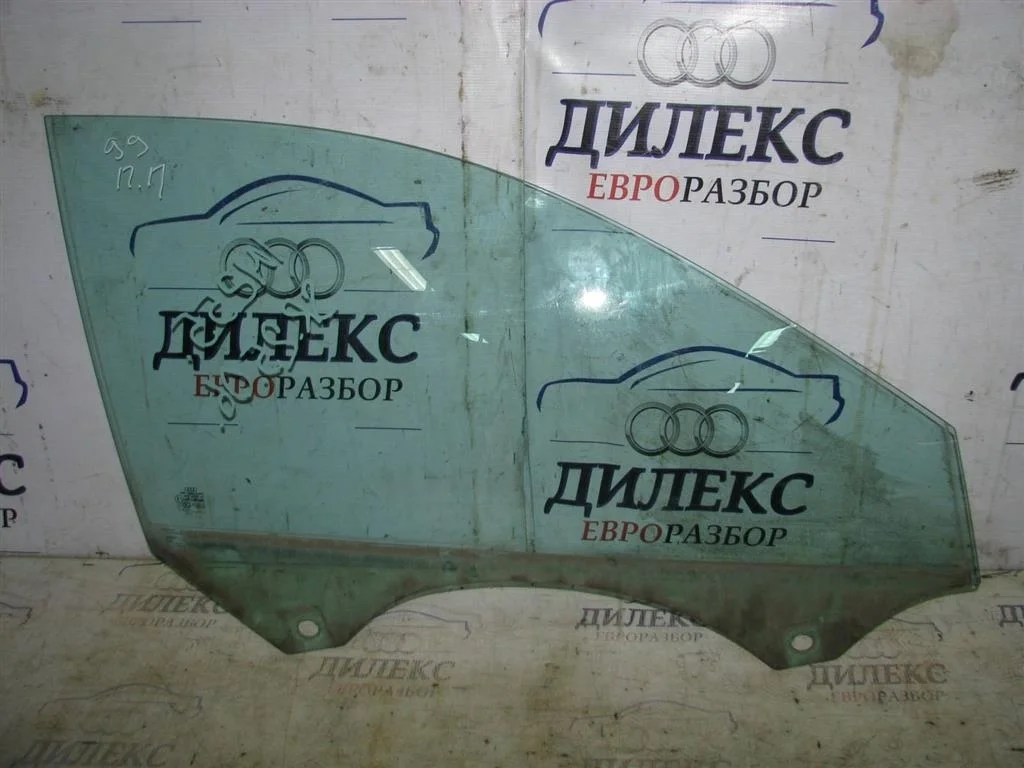 стекло двери Audi A3 (8PA) 2004-2013 R F