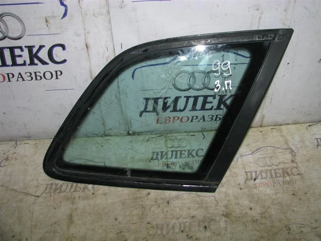 стекло кузовное глухое Audi A3 (8PA) 2004-2013 R -