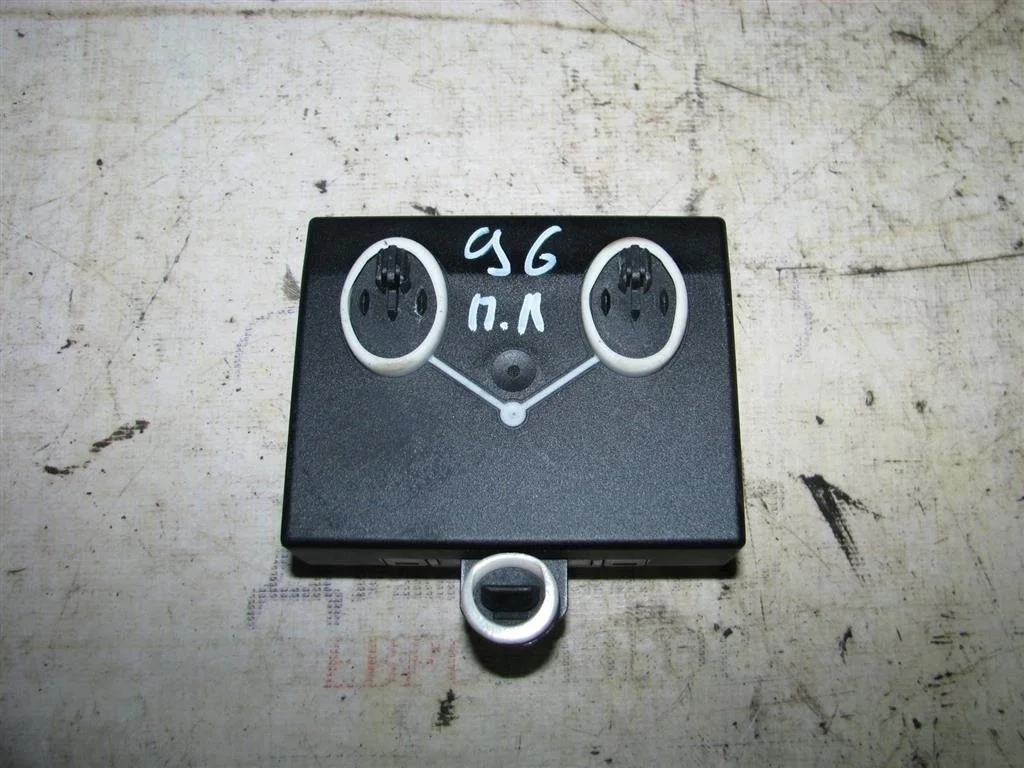 блок комфорта Audi A4 (B8) 2007-2015 - -