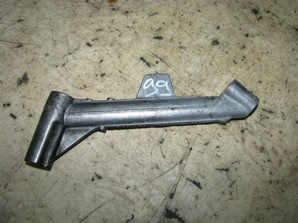 кронштейн Audi A3 (8PA) 2004-2013 - -