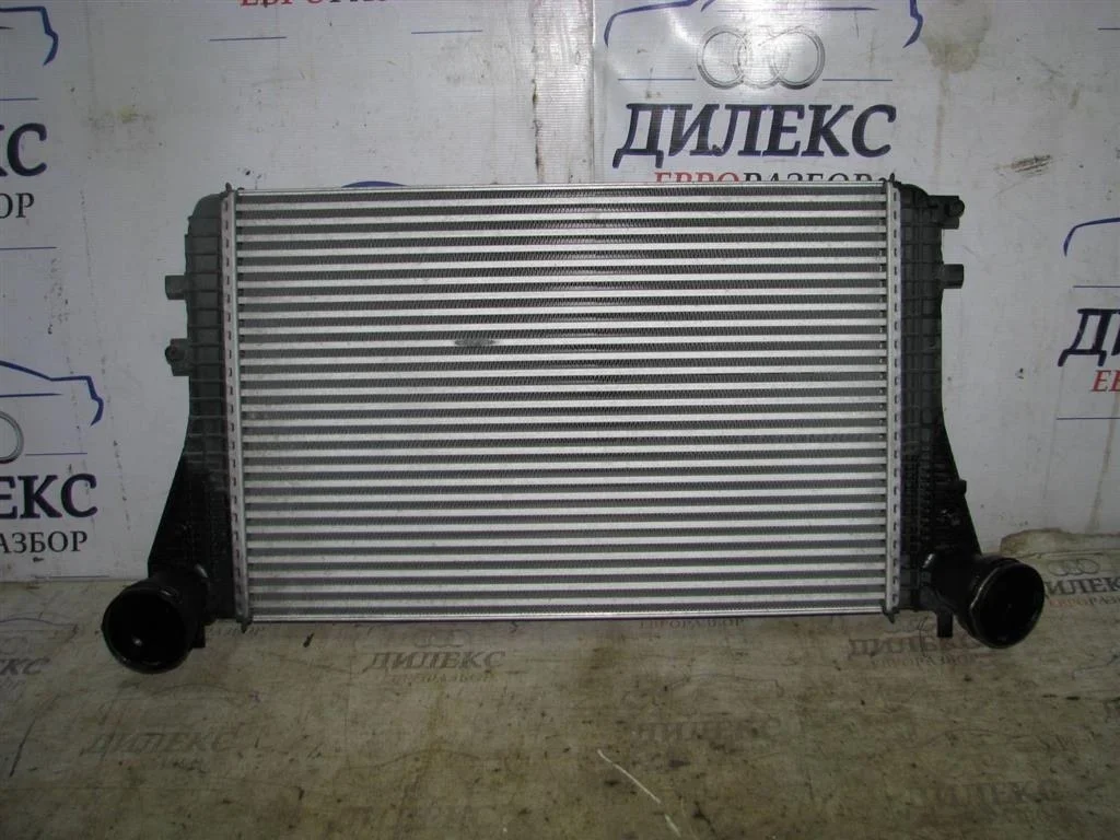 интеркулер VW Tiguan 2007-2011 - -