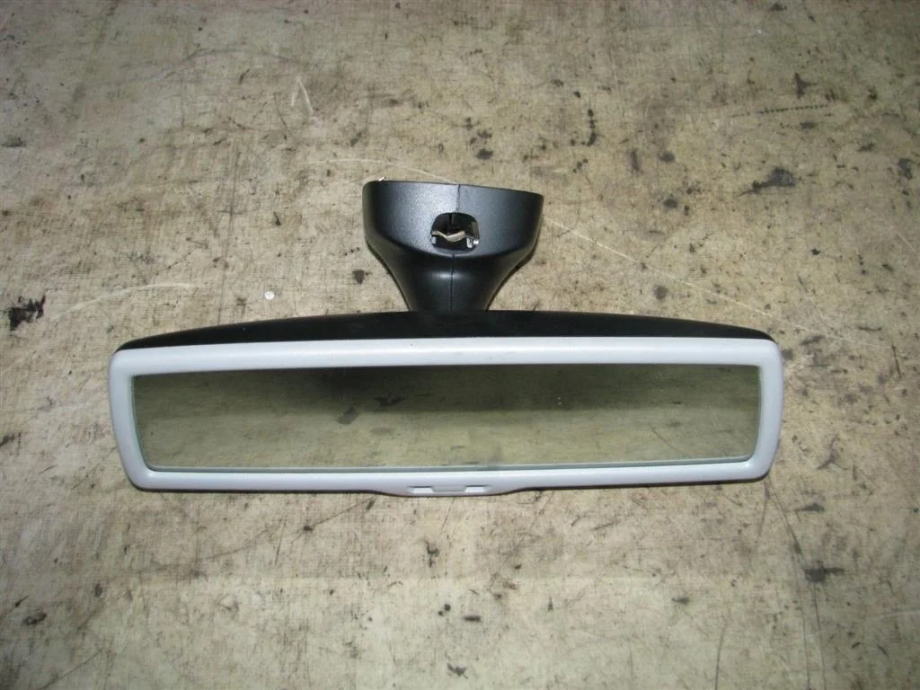 зеркало заднего вида VW Tiguan 2007-2011 - R