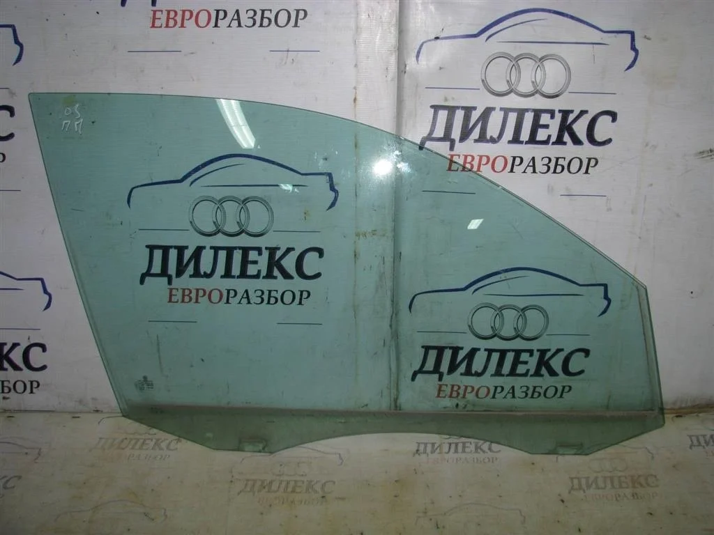 стекло двери VW Tiguan 2007-2011 R F