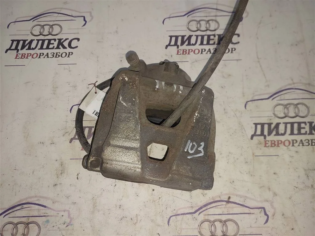 суппорт VW Tiguan 2007-2011 R F