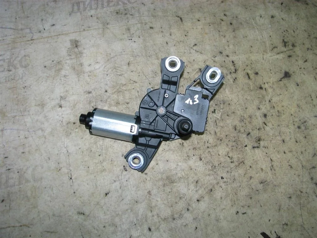 моторчик стеклоочистителя VW Tiguan 2007-2011 - R