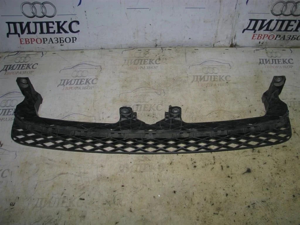 усилитель переднего бампера VW Passat (B7) 2011-2015 - F