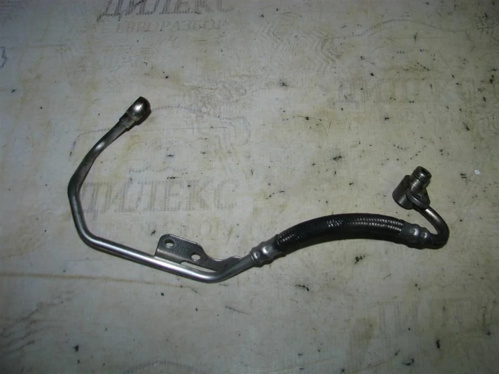 трубка масляная Audi A5 /S5 Coupe/Sportback - -