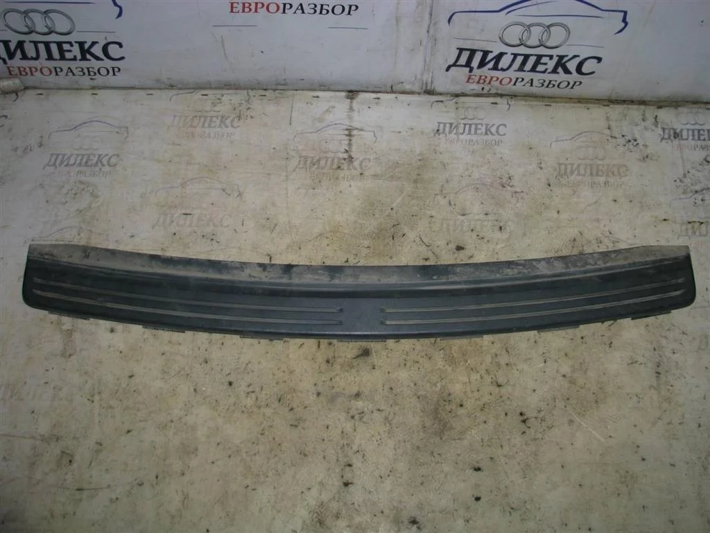 накладка заднего бампера Land Rover Freelander 2 2007> - R