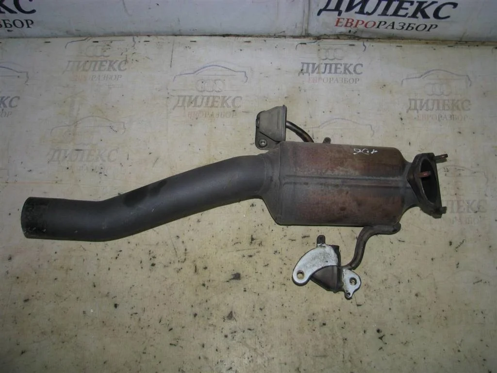 катализатор VW Touareg 2002-2010 - -