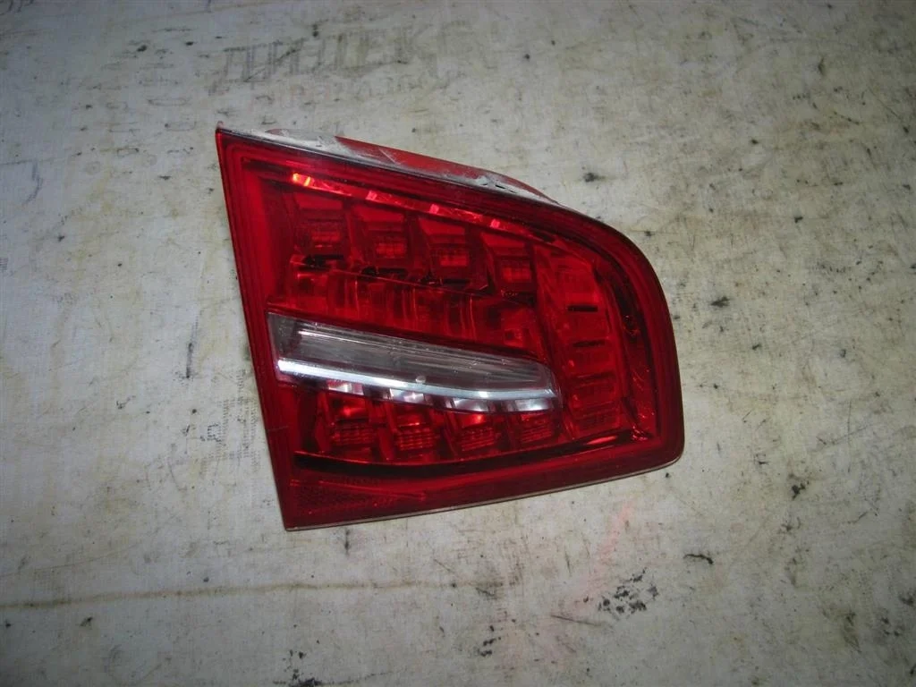 фонарь внутренний Audi A6 (C6 4F) 2004-2011 L R