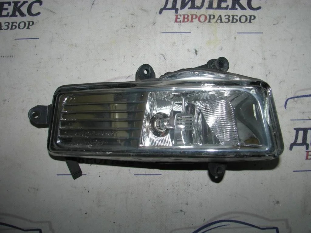 фара противотуманная Audi A6 (C6 4F) 2004-2011 R -