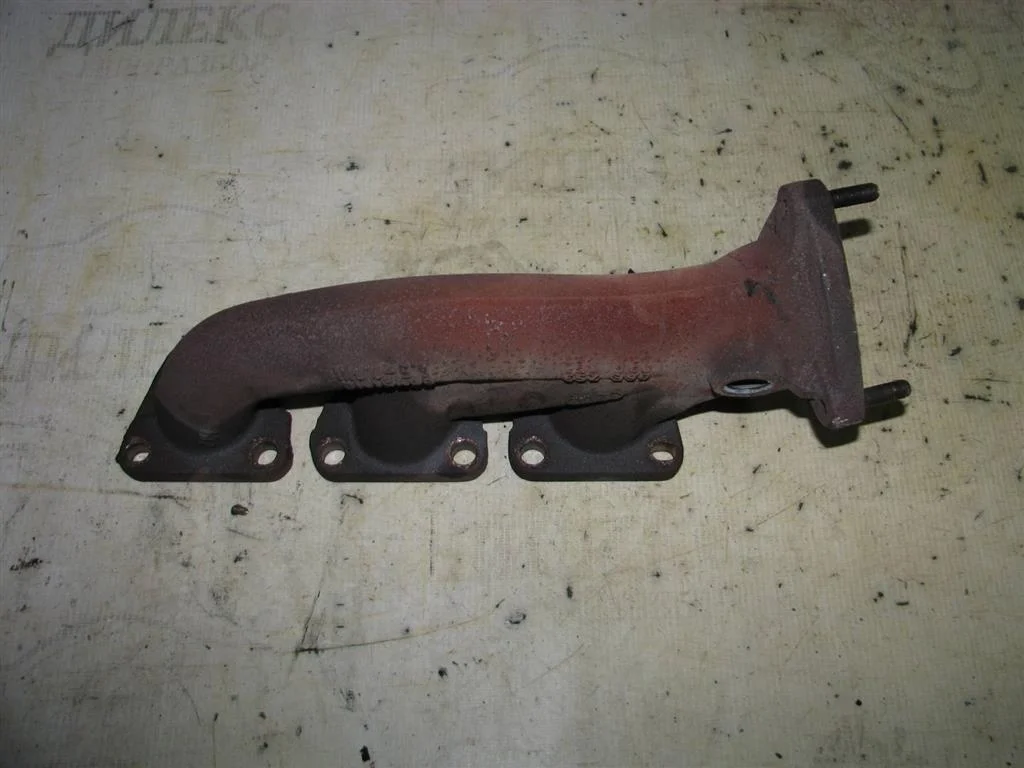 коллектор выпускной Audi A6 (C6 4F) 2004-2011 - -