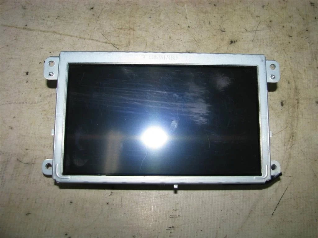 дисплей информационный Audi A6 (C6 4F) 2004-2011 - -