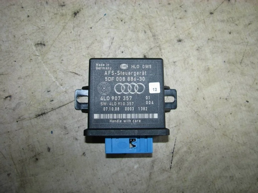 блок управления корректора фар Audi A6 (C6 4F) 2004-2011 - -