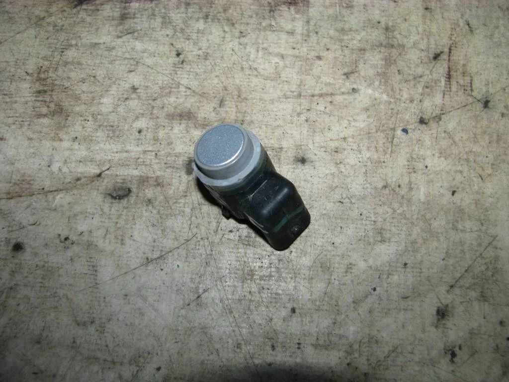 датчик парковки Audi A4 (B8) 2007-2015 - -