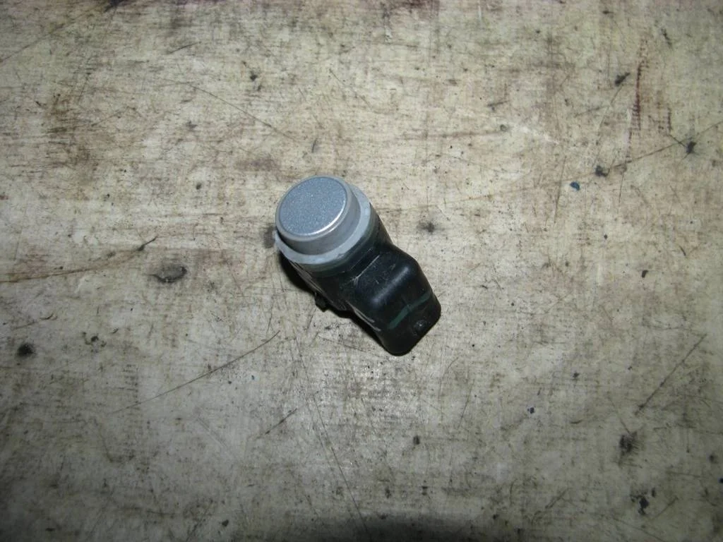 датчик парковки Audi A4 (B8) 2007-2015 - -