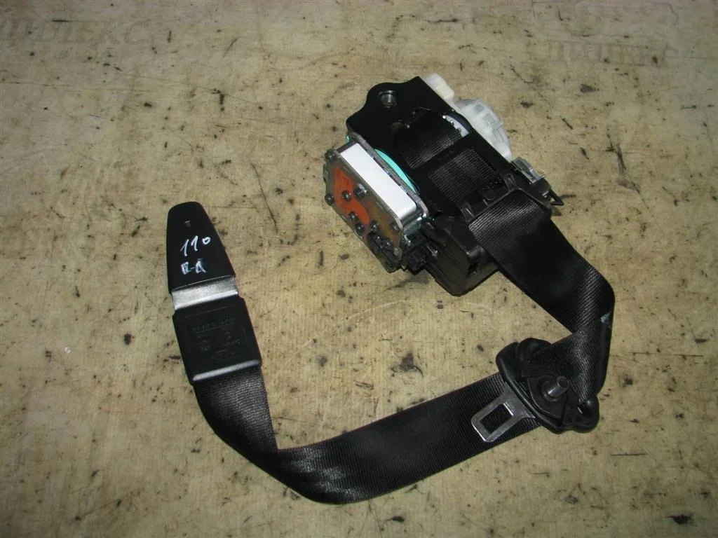 ремень безопасности Audi A4 (B8) 2007-2015 L F