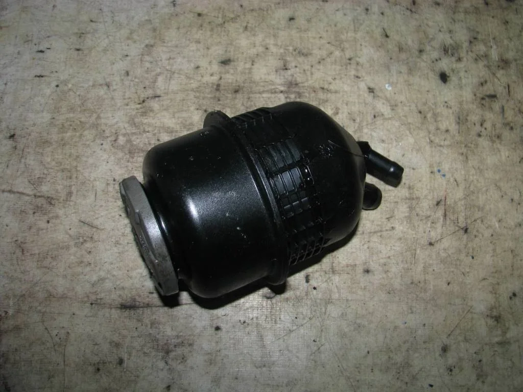 бачок гидроусилителя Audi A4 (B8) 2007-2015 - -