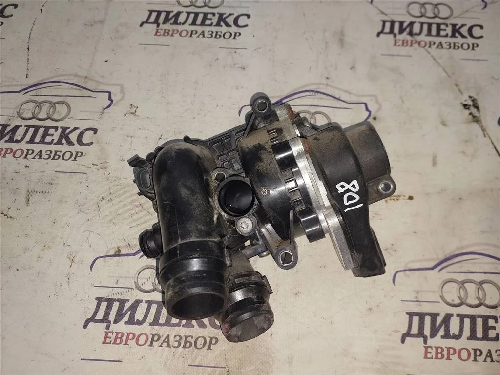 насос водяной (помпа) VW Tiguan 2007-2011 - -