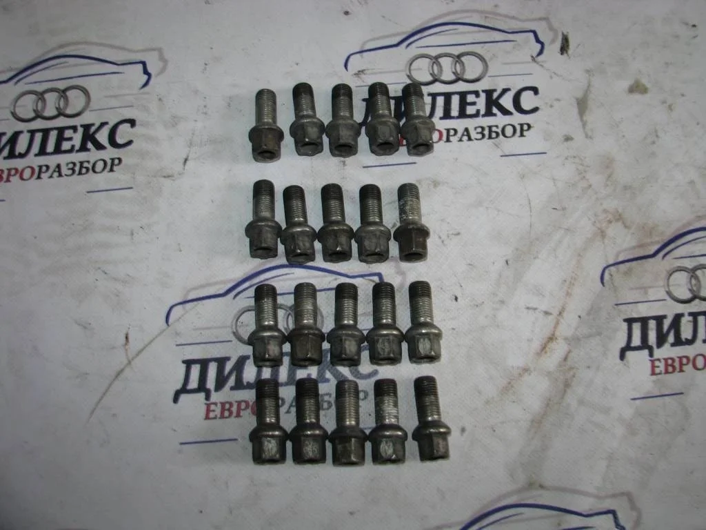 болт колесный комплект VW Tiguan 2007-2011 - -
