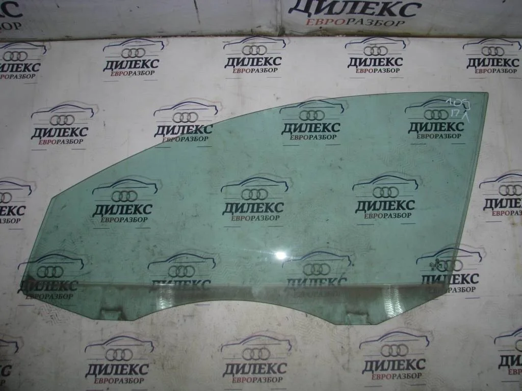 стекло двери VW Passat (B6) 2005-2010 L F