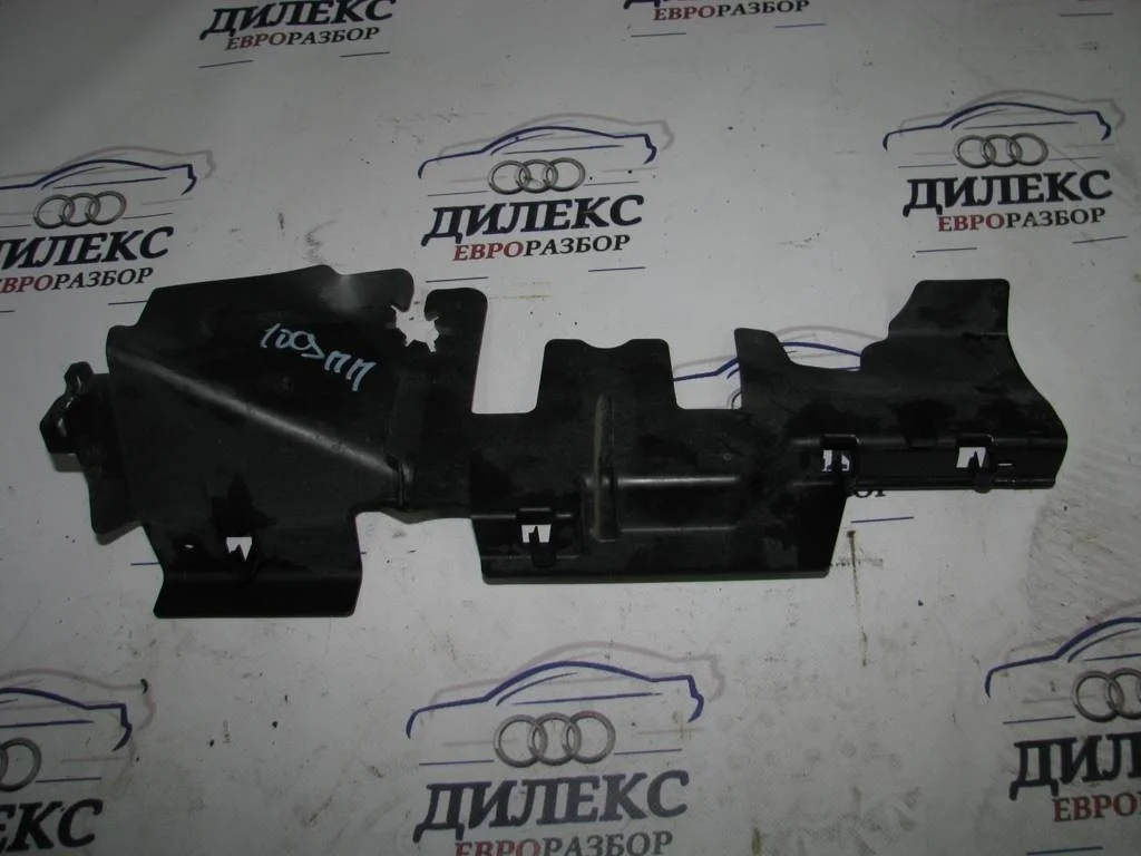 воздуховод радиатора VW Passat (B6) 2005-2010 R -