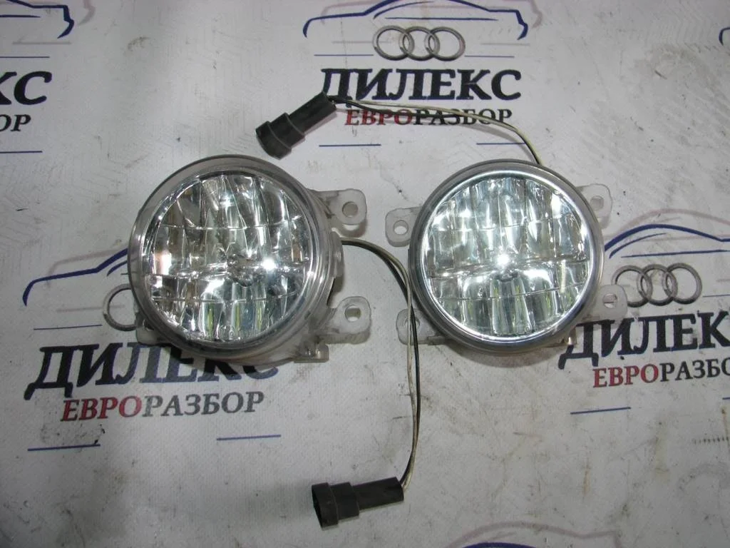 фара противотуманная Citroen DS4 2011-2015 - -