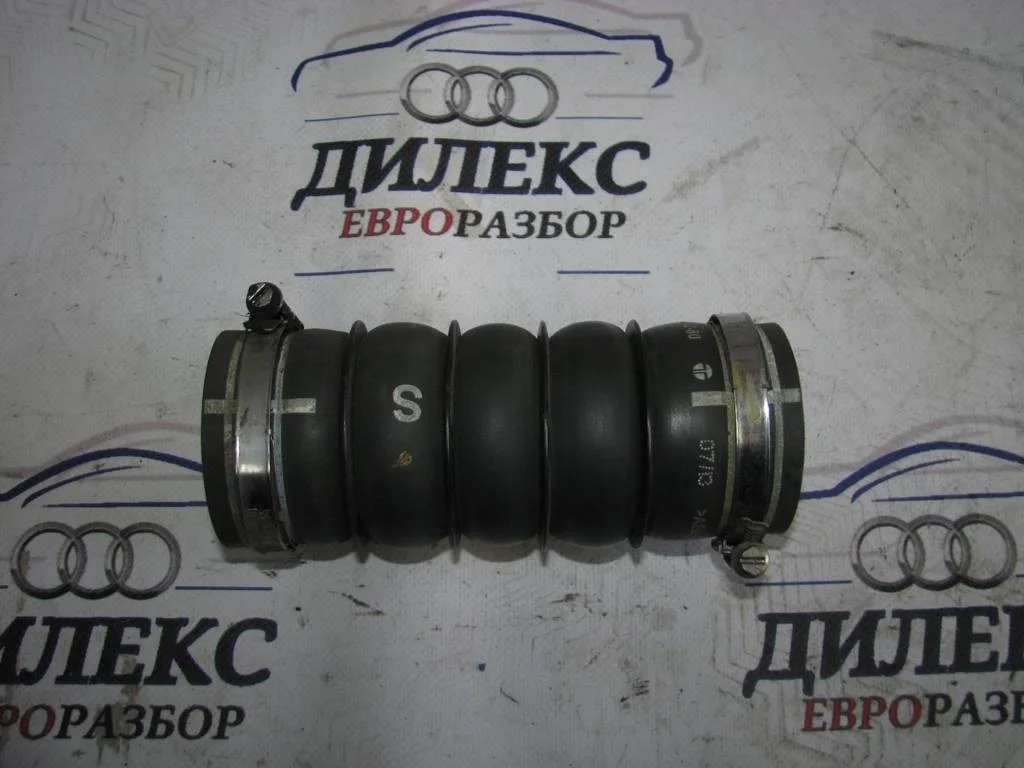 патрубок интеркулера Citroen DS4 2011-2015 - -